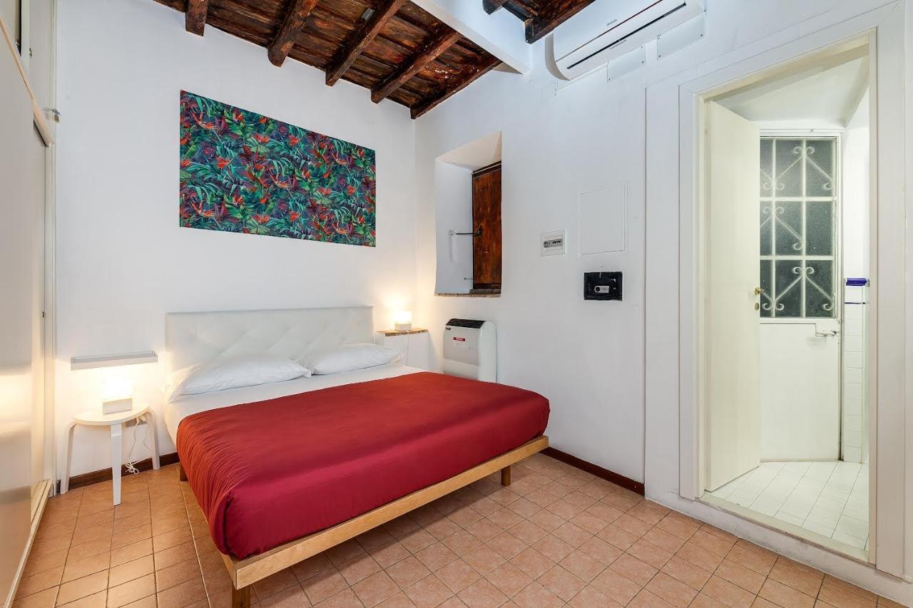 רומא Colosseum Country Chic Apartment מראה חיצוני תמונה